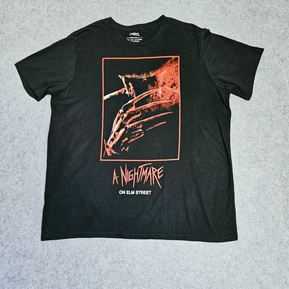 A Nightmare on Elm Street Freddy Krueger Shirt 2XL Black Tee with Costume Glove